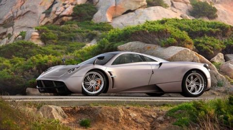 1466321853 pagani huayra 01 Siêu xe Pagani Huayra 78 tỷ đồng sắp về Việt Nam