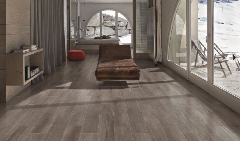 gach lat gia san go giup nha am ap va sang trong 1ec59ce2bd Thiết kế gạch lát giả gỗ giúp sàn nhà vừa bền vừa đẹp